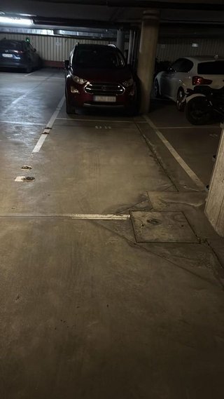 Garaje en venta en Simancas en Madrid