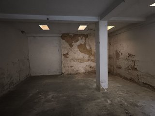 Local comercial en venta en El Llano en Gijón