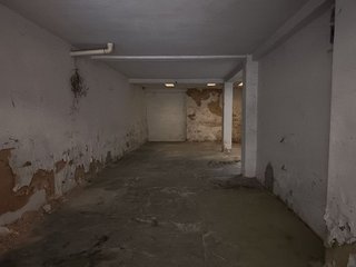 Local comercial en venta en El Llano en Gijón
