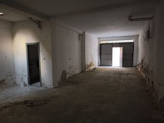 Local comercial en venta en El Llano en Gijón
