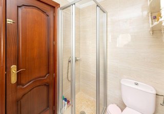 Piso en venta en Cervantes en Granada
