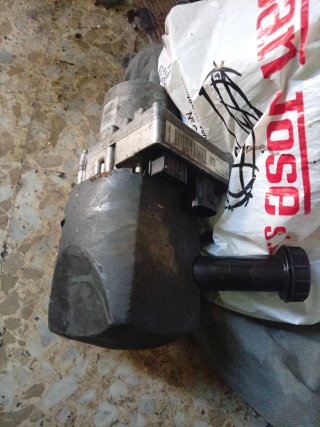 Bomba Dirección Peugeot 407