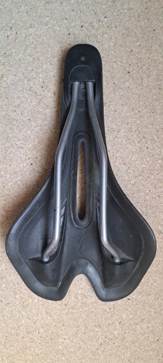Sillín Specialized Toupe 143 cm