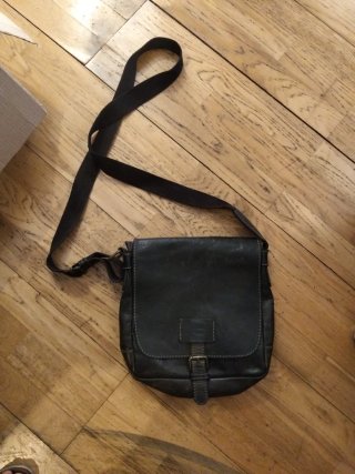 Bolso vintage de piel negro
