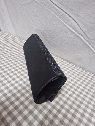 Bolso fiesta negro pedrería cadena
