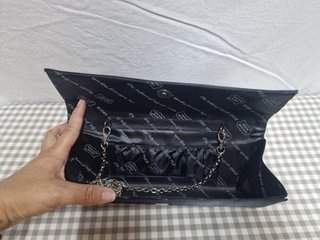 Bolso fiesta negro pedrería cadena