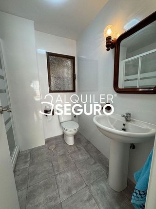 Piso en alquiler en Carranque - Haza Cuevas en Málaga