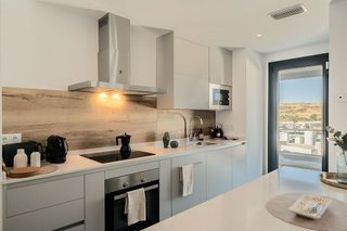 Piso en alquiler en Zona Norte en Estepona