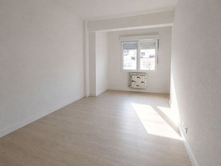 Piso en alquiler en Cuatro Caminos en Santander
