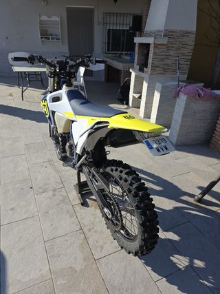 Husqvarna 250 TE 4T Enduro 2024