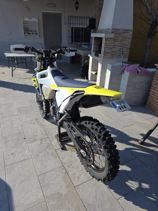 Husqvarna 250 TE 4T Enduro 2024