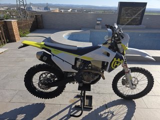 Husqvarna 250 TE 4T Enduro 2024