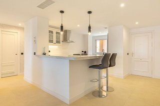 Piso en venta en Los Naranjos en Marbella