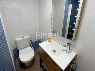 Piso en alquiler en León en Sevilla