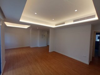 Piso en venta en Los Remedios en Sevilla