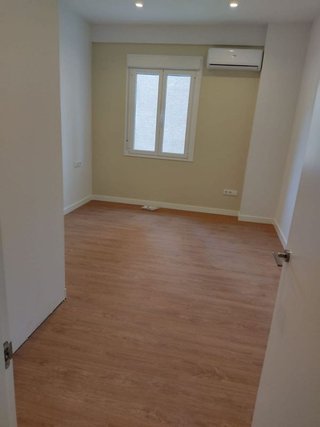 Piso en venta en Los Remedios en Sevilla