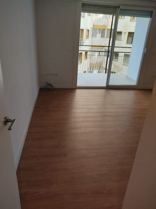 Piso en venta en Los Remedios en Sevilla