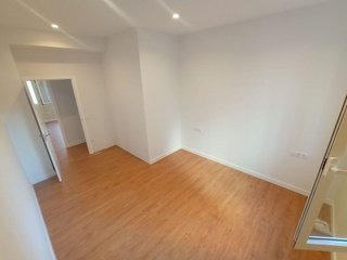Piso en venta en Los Remedios en Sevilla