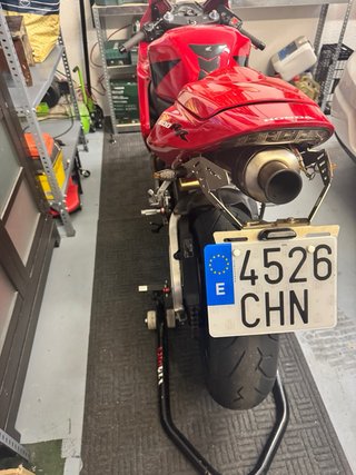 Honda CBR 600RR 2003 Roja