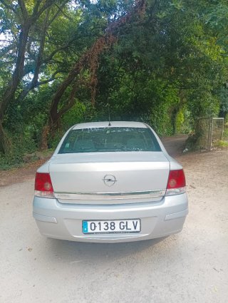 Opel Astra 2009