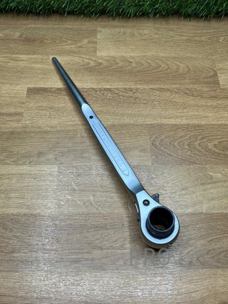 Llave para andamios BT016001 BRILLIANT TOOLS