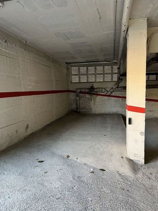 Garaje en venta en Eixample Sud – Migdia en Girona