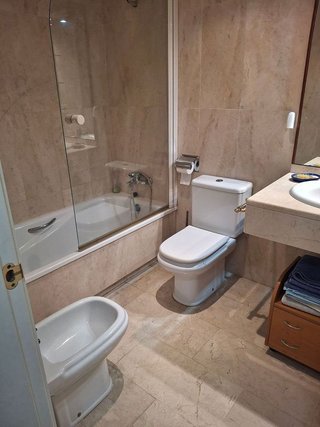 Piso en alquiler en Playa Bajadilla-Puertos en Marbella