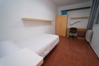 Piso en alquiler en Pajaritos - Plaza de Toros en Granada