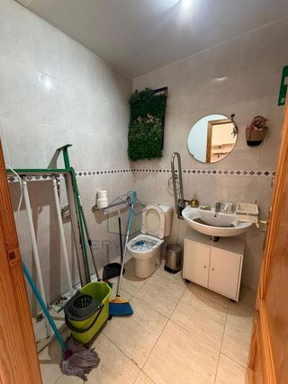 Local comercial en venta en Hellín
