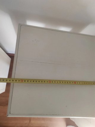 Mesa auxiliar madera blanca y gris