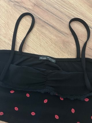 Top de Bershka talla XS