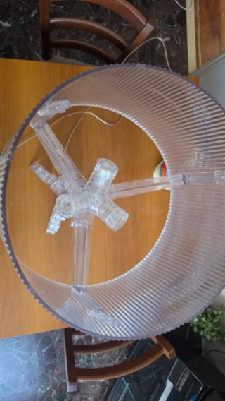 Lampada Kartell trasparente