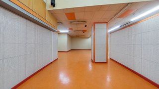 Local comercial en venta en Almendrales en Madrid