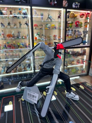 FIGURA CHAINSAW MAN