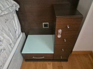 Cómoda y mesitas de noche