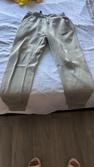 Pantalón Nike Gris Talla S