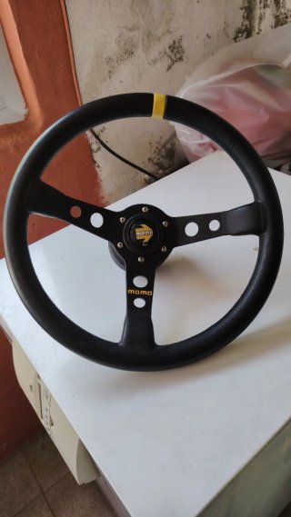 Volante Momo Corse Piel Semi Desplazado