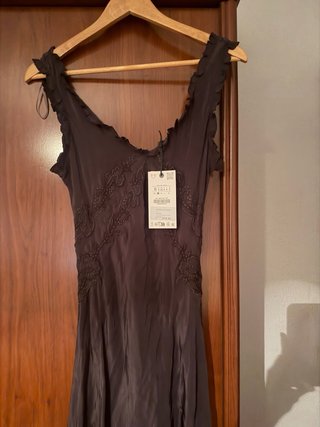 Vestido largo Zara bordados Talla S