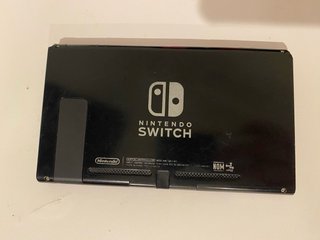 Nintendo Switch Rosa y Rojo