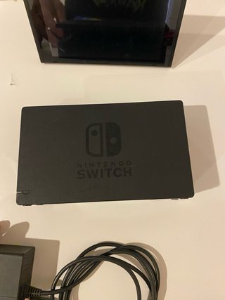 Nintendo Switch Rosa y Rojo