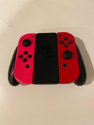 Nintendo Switch Rosa y Rojo