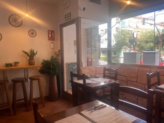R-7940735 Traspaso Bar con salida de humos Horta