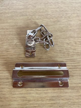 Cadena de seguridad para puerta
