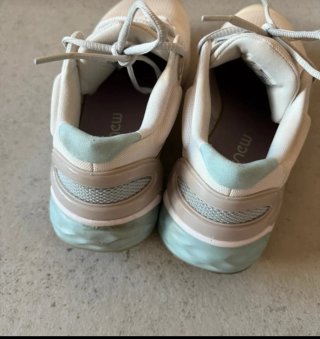 Zapatillas Nike Beige y Turquesa