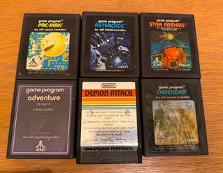 Atari 2600 + 35 juegos, 3 joysticks, paddle