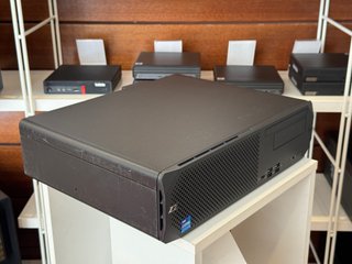 Torre PC HP - i7 / 32 Gb / 512 SSD - GARANTIA