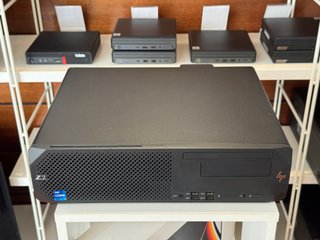 Torre PC HP - i7 / 32 Gb / 512 SSD - GARANTIA