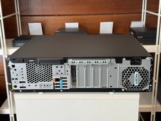 Torre PC HP - i7 / 32 Gb / 512 SSD - GARANTIA