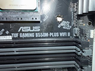 Placa Base ASUS + Ryzen 7 5800XD + 32gb ddr4 3600