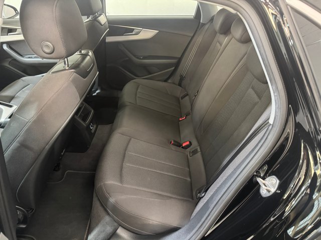 Audi A4 Advanced 35 TFSI 110kW (150CV) S tronic